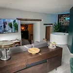 Luxueuse Jacuzzi Amantis By Noma * Saint-Chamond