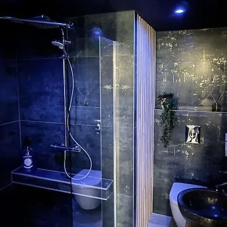 Luxueuse Jacuzzi Amantis By Noma